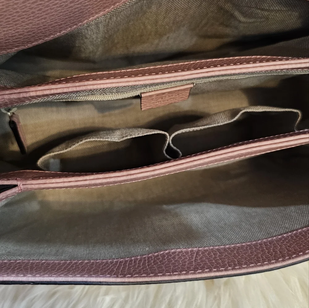 GUCCI  DOLLAR CALFSKIN INTERLOCKING G  TOTE_BEIGE_MEDIUM_ - Picture 17 of 17